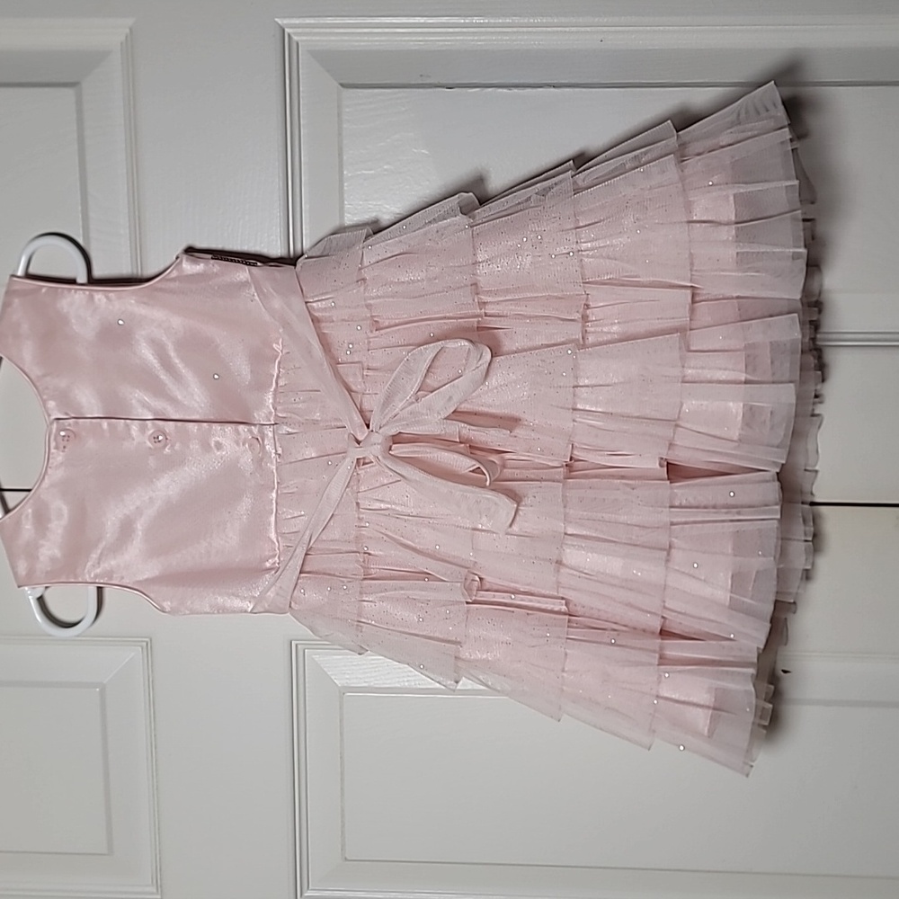 Beautiful Pink Girls Dress Size 3T - Picture 2 of 3